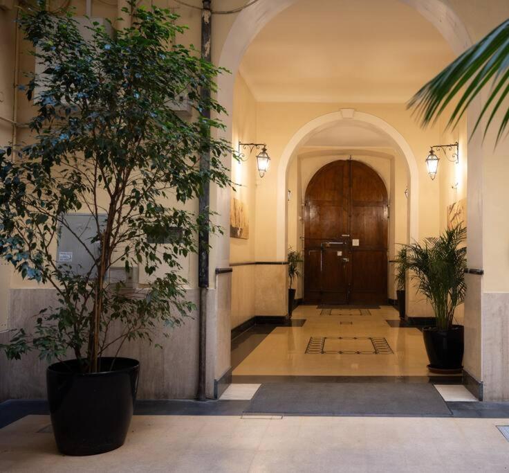 Merulana Penthouse: 5 Minutes Walk From Colosseum Exterior photo